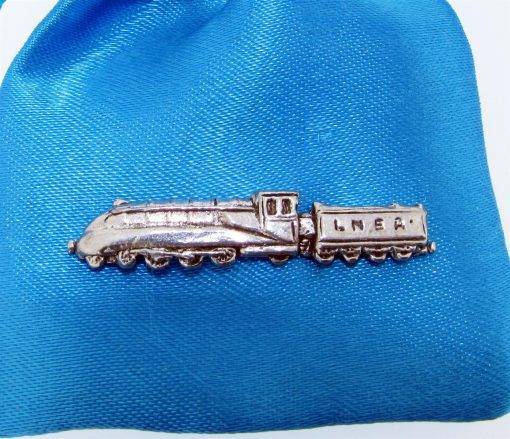 Mallard Train Pin Badge - high quality pewter gifts from Pageant Pewter