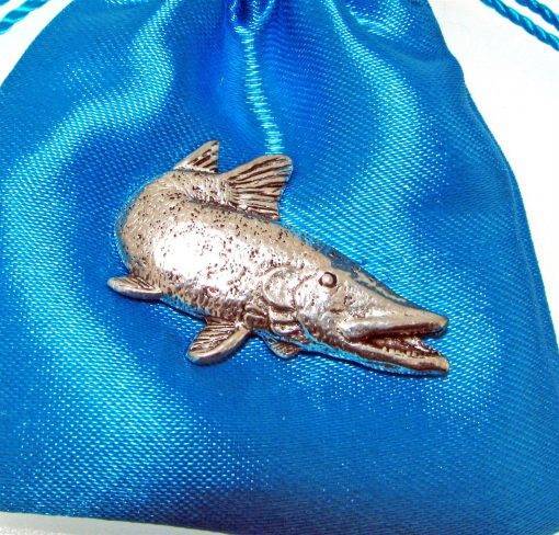 Pike Turning Pin Badge - high quality pewter gifts from Pageant Pewter